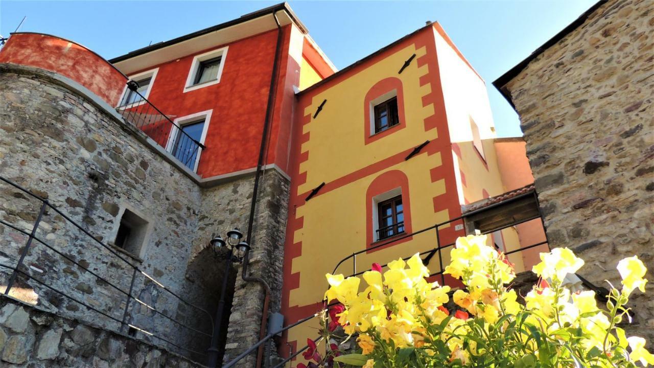 Borgo Di Codeglia - Country Rooms Рикко-дель-Гольфо-ди-Специя Экстерьер фото