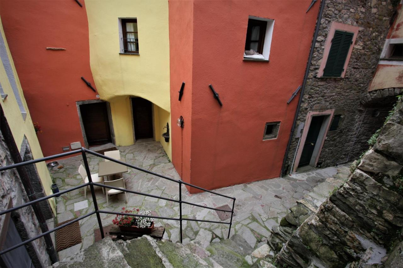 Borgo Di Codeglia - Country Rooms Рикко-дель-Гольфо-ди-Специя Экстерьер фото